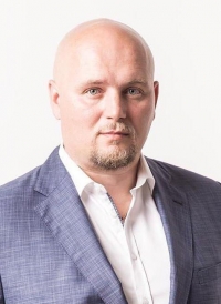 Пластический хирург Александр Гуляев