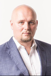 Пластический хирург Александр Гуляев