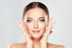 Подтяжка лица нитями