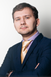 Пластический хирург Евгений Казанцев