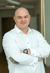  Пластический хирург Антон Гладышев