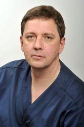 Пластический хирург Александр Жуков