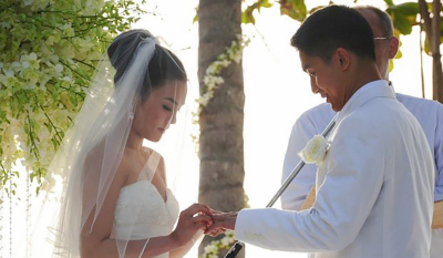 Бонни Эвита Лау с мужем в день свадьбы