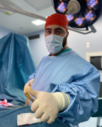 Пластический хирург Гукас Миракян