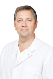 Пластический хирург Александр Жуков