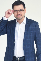 Валерий Стайсупов ринопластика в Санкт-Петербурге