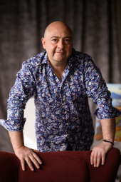 Пластический хирург Зураб Меладзе