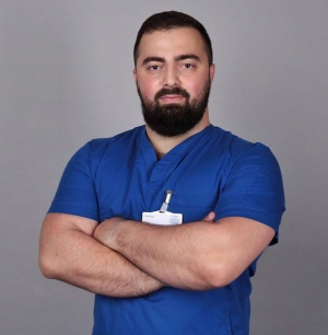 Гукас Миракян увеличение ягодиц