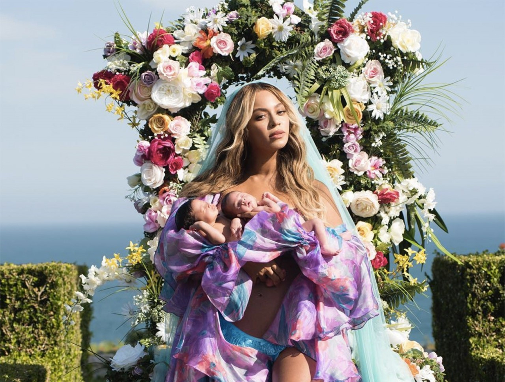 Бейонсе с близнецами Руми и Сэром