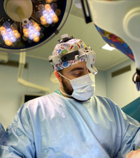 Пластический хирург Гукас Миракян