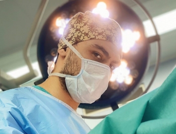 Пластический хирург Амрам Пайтян	