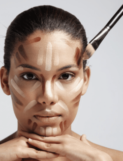 Правильное нанесение макияжа