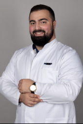 Пластический хирург Гукас Миракян