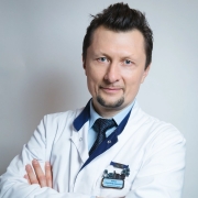 Пластический хирург Александр Фадин